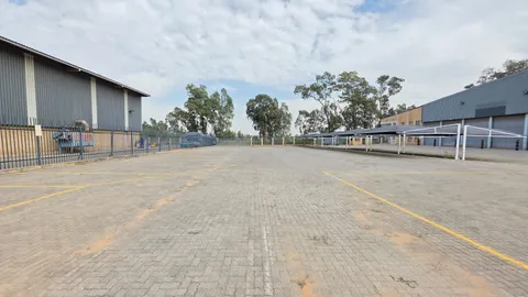 WhatsApp Image 2025-12-02 at 11.29.09 (1).